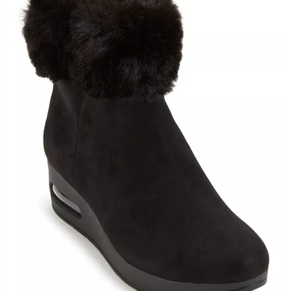 DKNY| Wedge Fur Booties